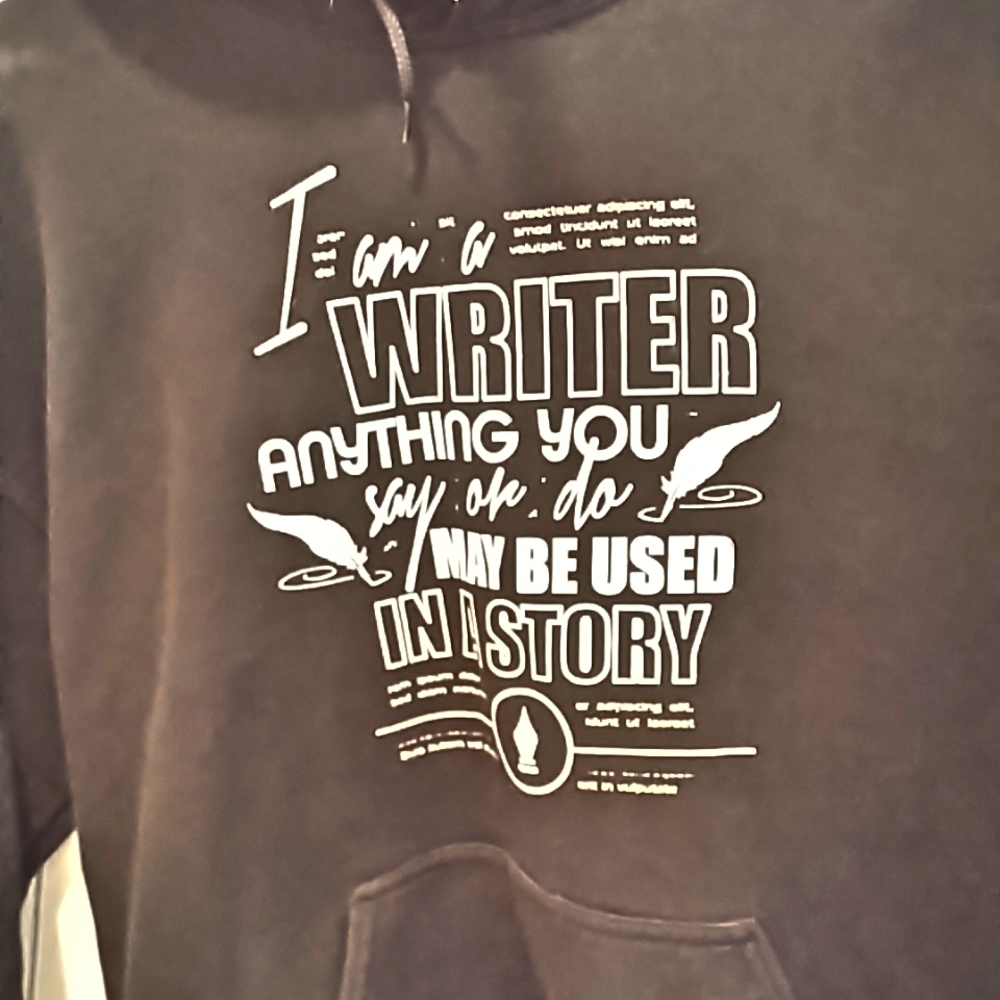 Gildan writer hoodie